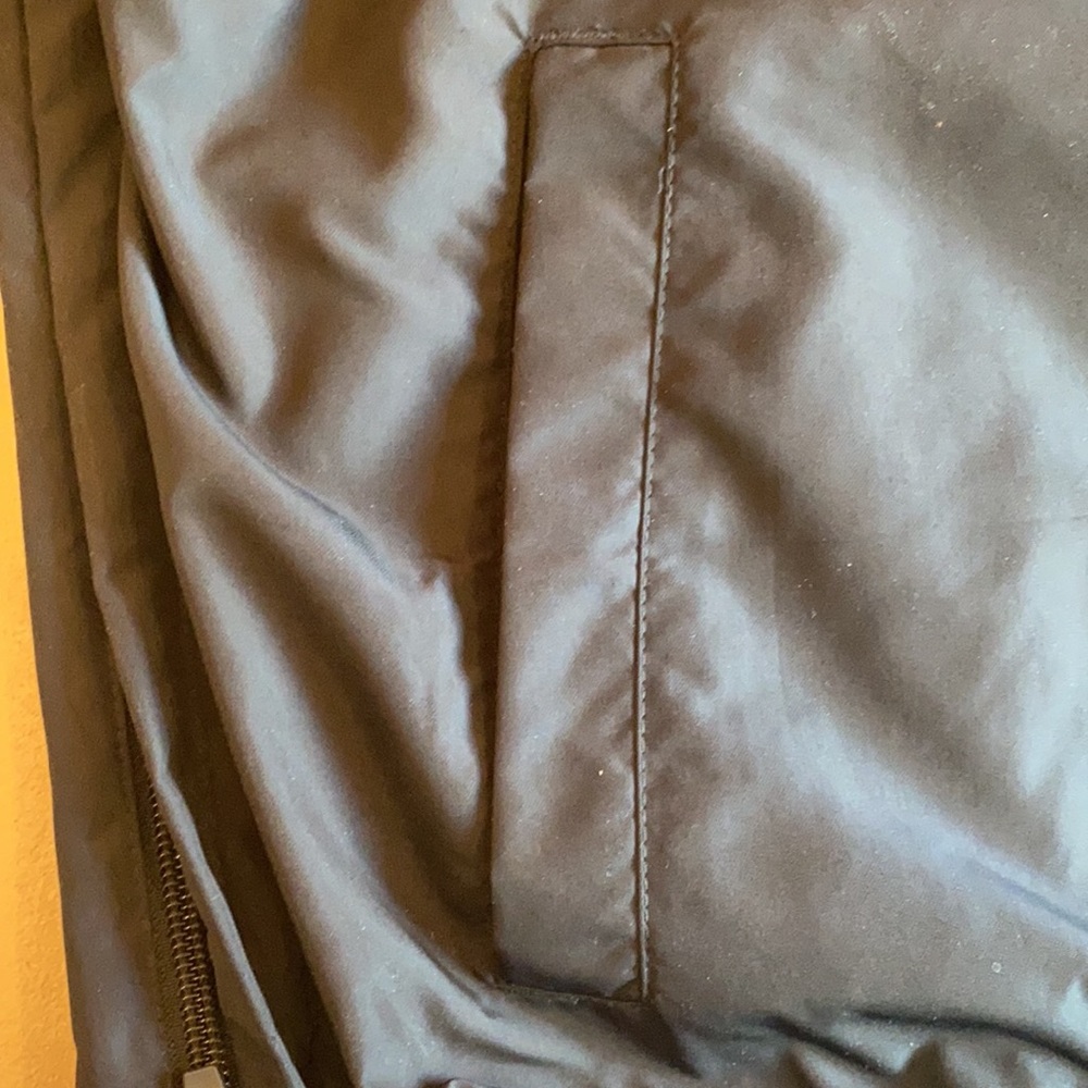 Black Under Armour Wind/Rain Pullover - image 5